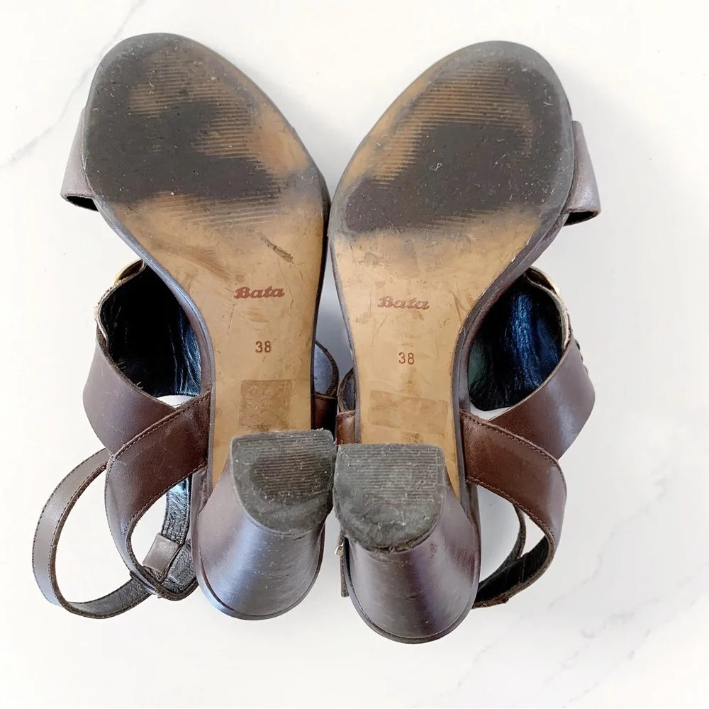 Bata genuine brown